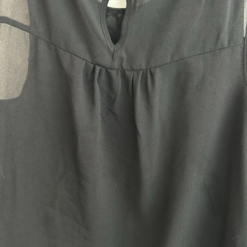 Mine brand Elegant Black Sleeveless Top size M - Picture 6 of 7
